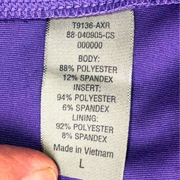 C9 by Champion purple black exercise top sleeveless fitted lined large - Picture 6 of 7